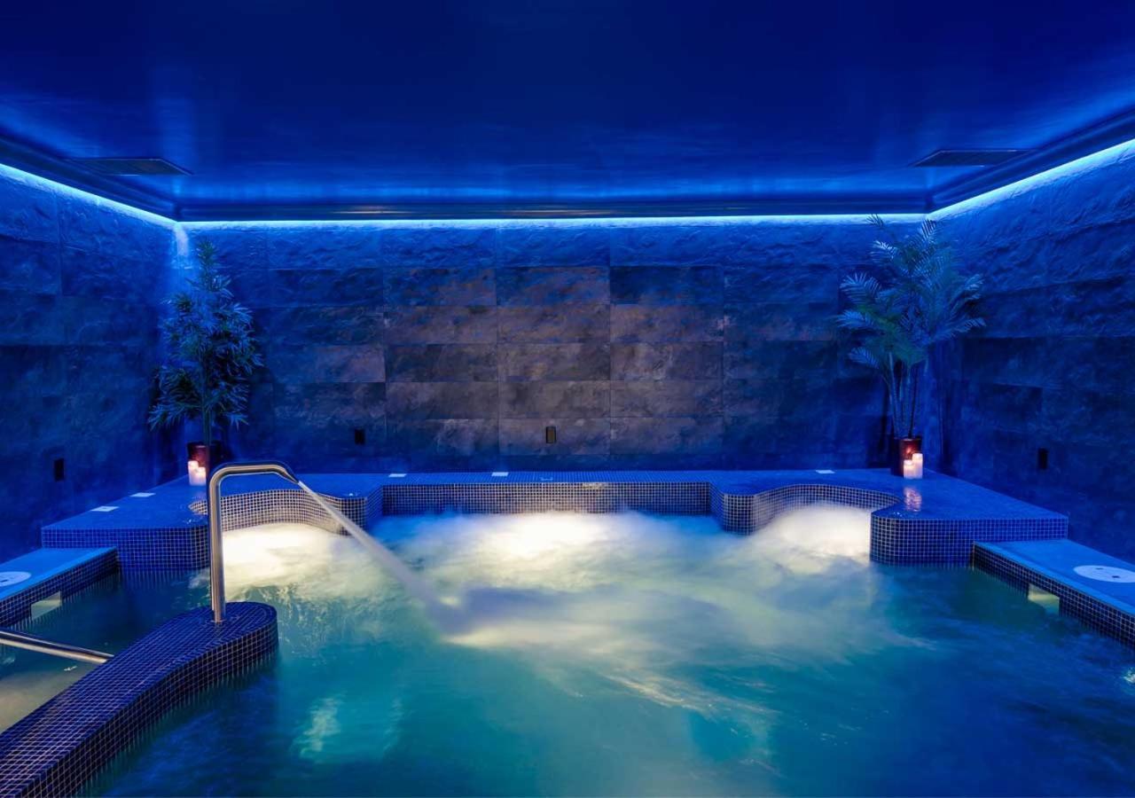 Castle 4*